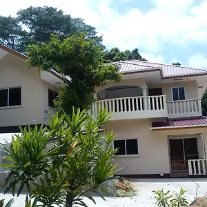 Appartement Zeph Self Catering, Baie Lazare (Mahe)